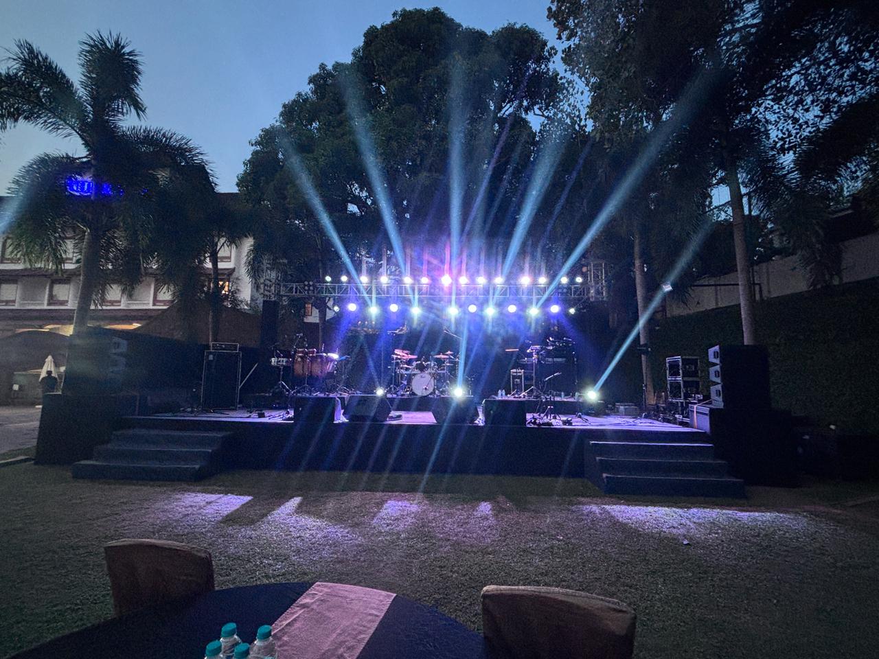 Live Concert